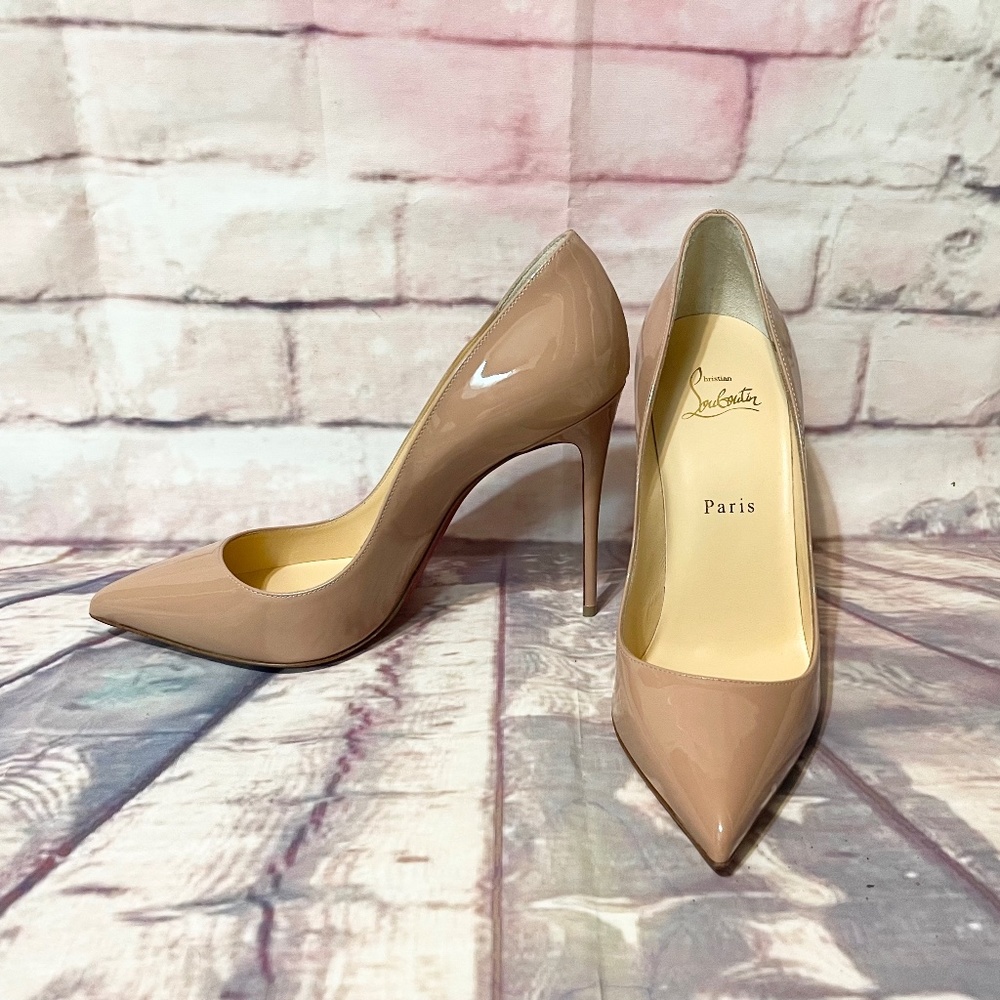 CHRISTIAN LOUBOUTIN So Kate Patent Pointed-Toe Red Sole Pump